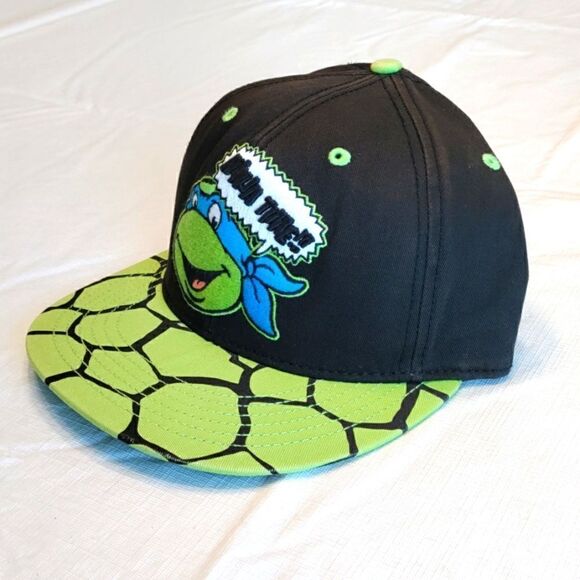 TMNT Fitted Hat - Picture 3 of 9
